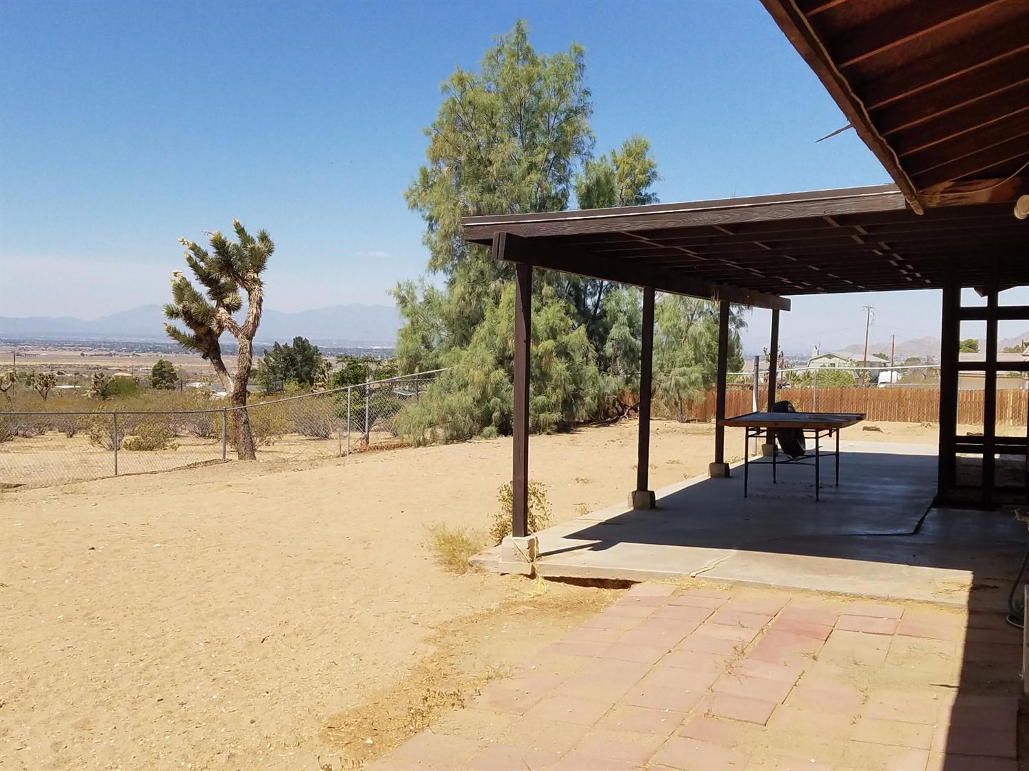 24575 Shoshone Rd, Apple Valley, CA 92307 photo 6