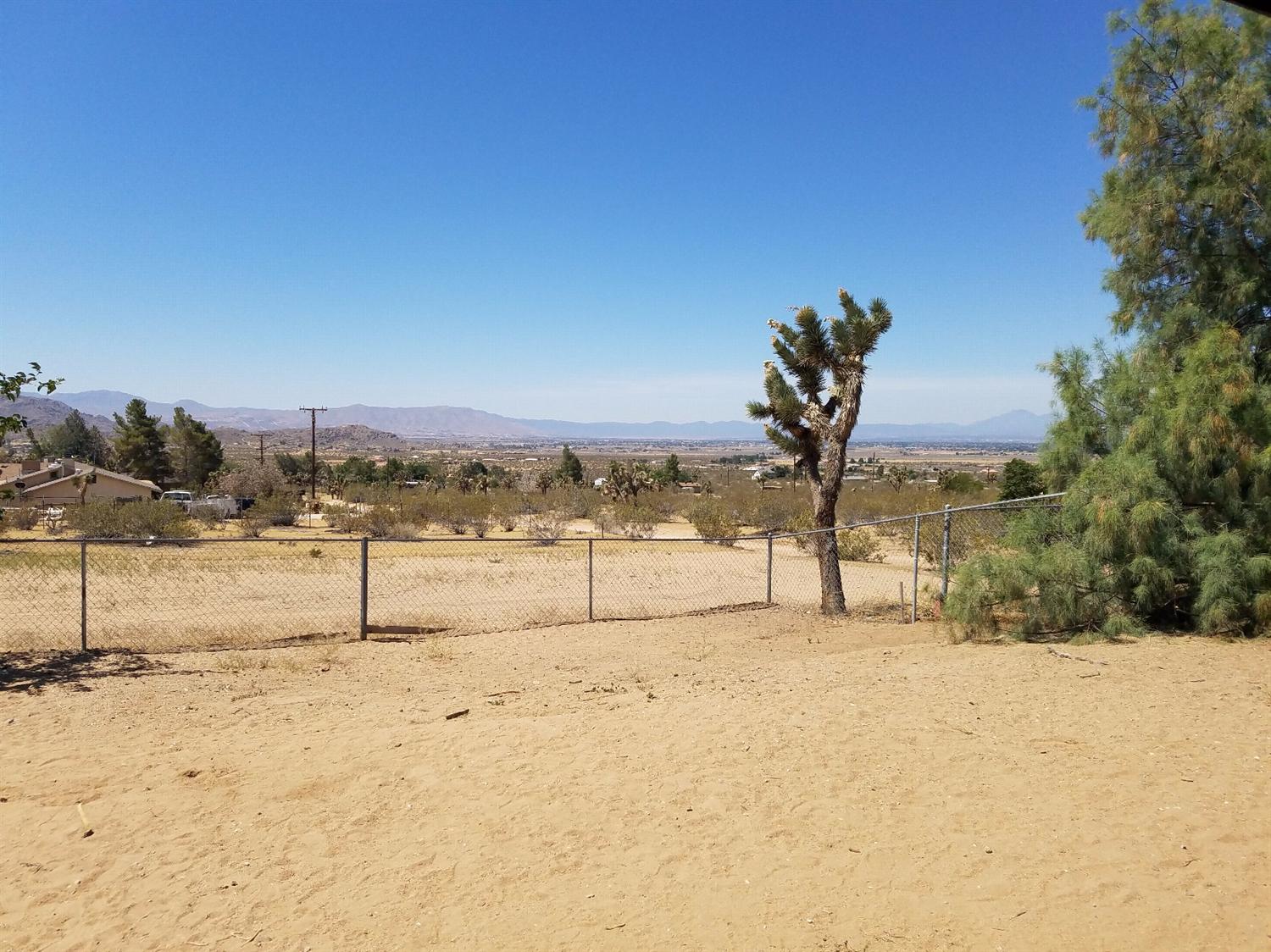 24575 Shoshone Rd, Apple Valley, CA 92307 photo 7