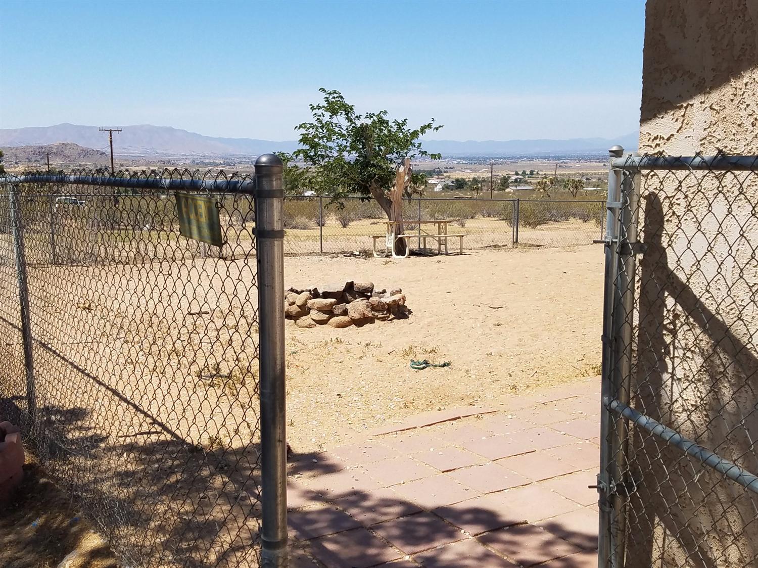 24575 Shoshone Rd, Apple Valley, CA 92307 photo 14