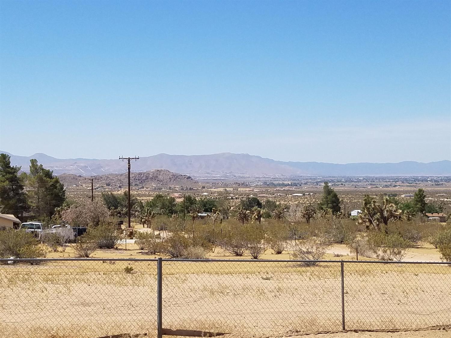 24575 Shoshone Rd, Apple Valley, CA 92307 photo 9