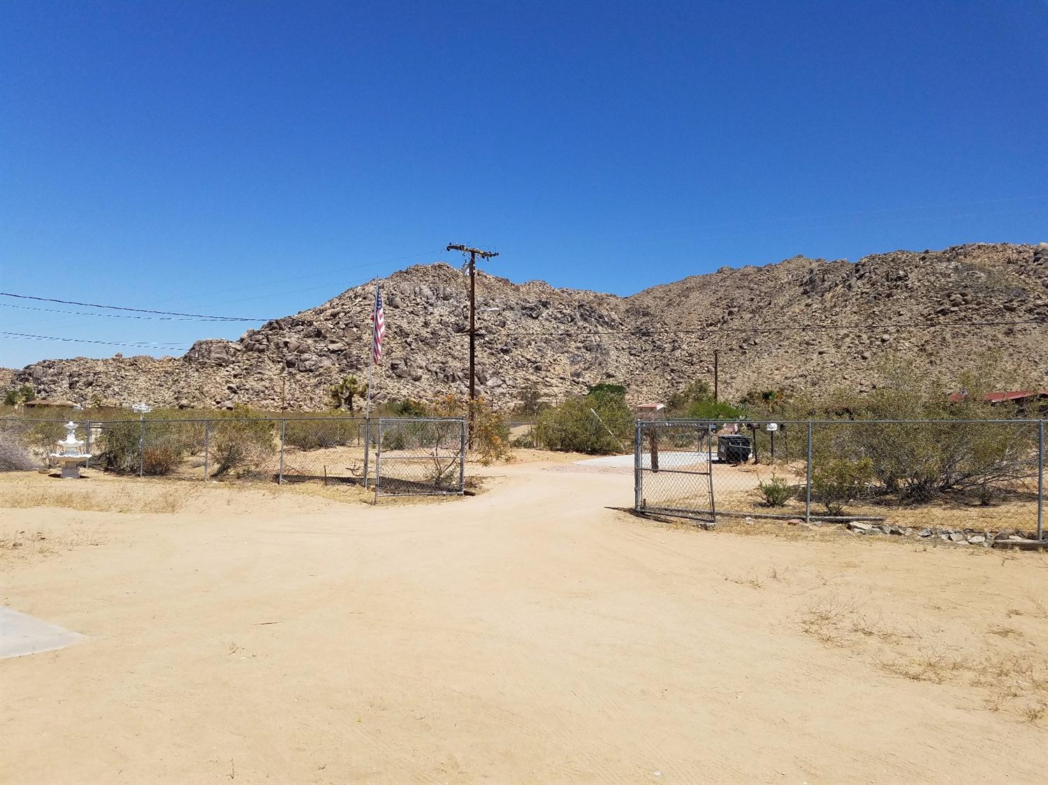 24575 Shoshone Rd, Apple Valley, CA 92307 photo 17