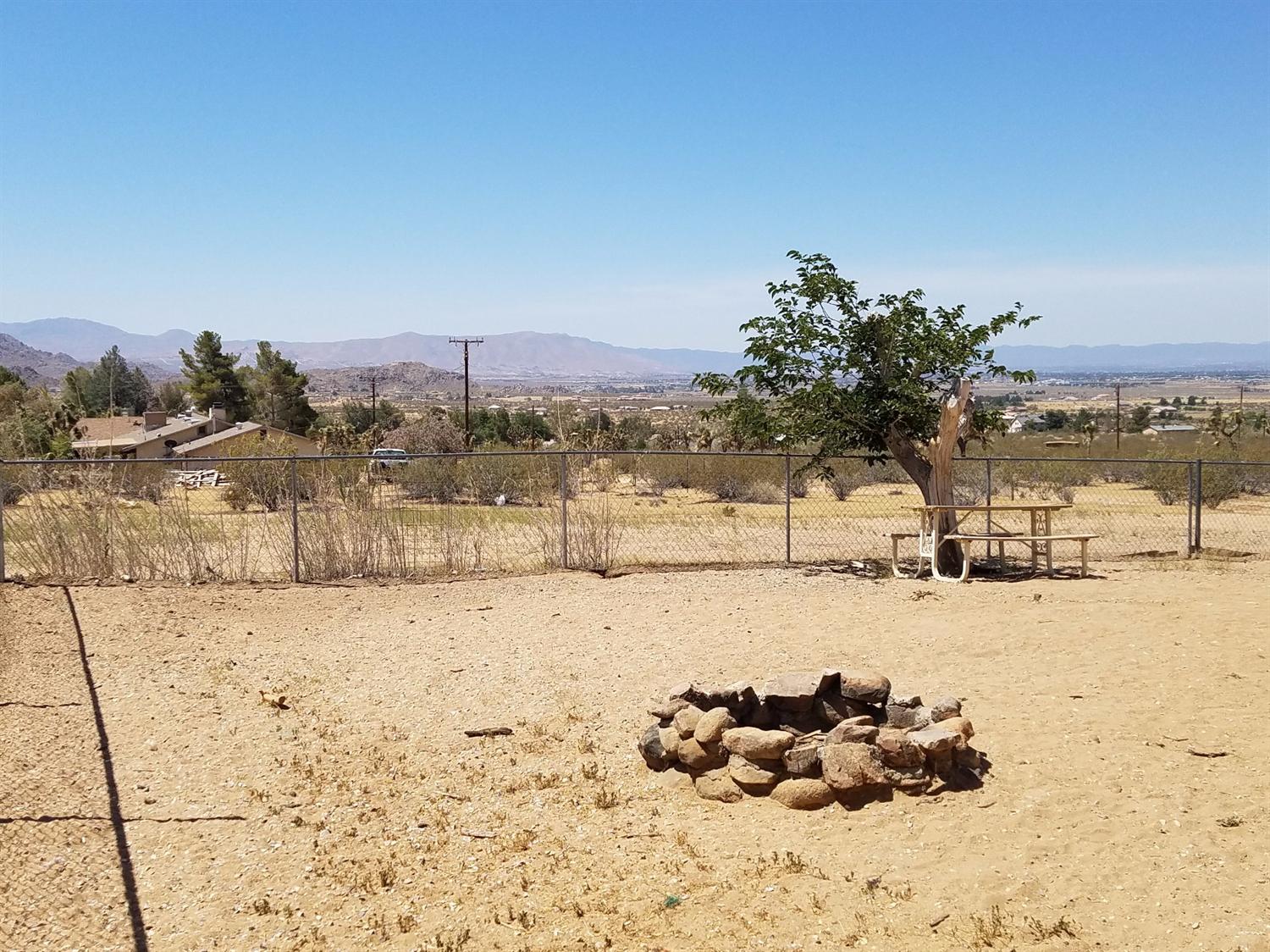 24575 Shoshone Rd, Apple Valley, CA 92307 photo 16