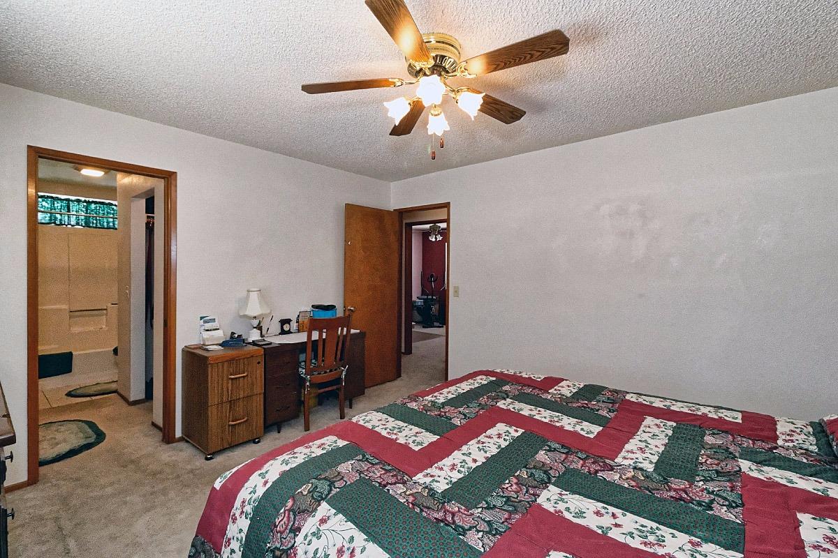 21111 Caribou Ave, Apple Valley, CA 92308 photo 19