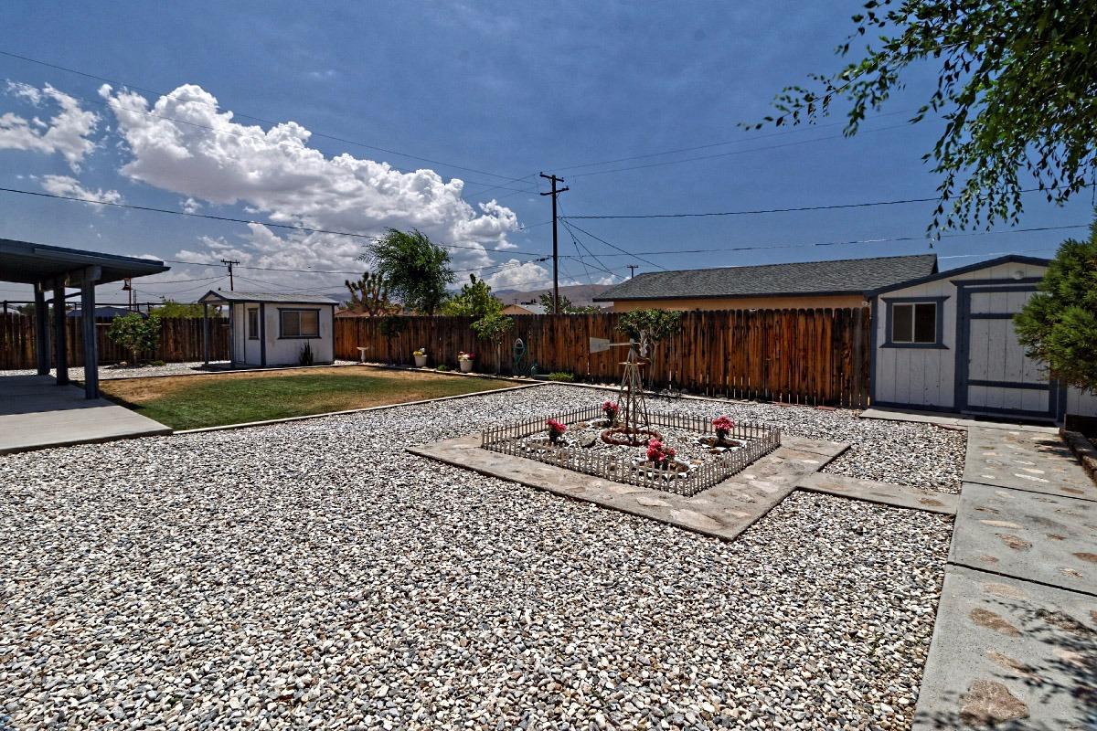 21111 Caribou Ave, Apple Valley, CA 92308 photo 15