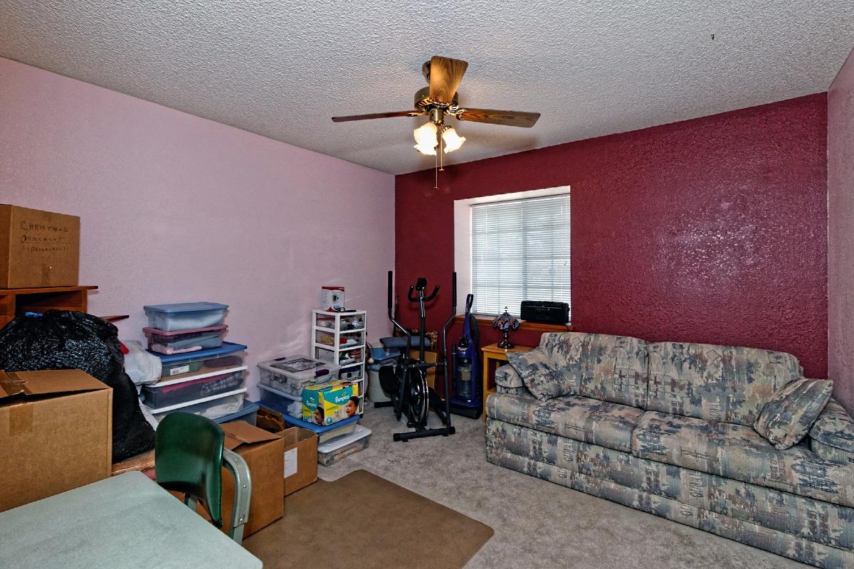 21111 Caribou Ave, Apple Valley, CA 92308 photo 23