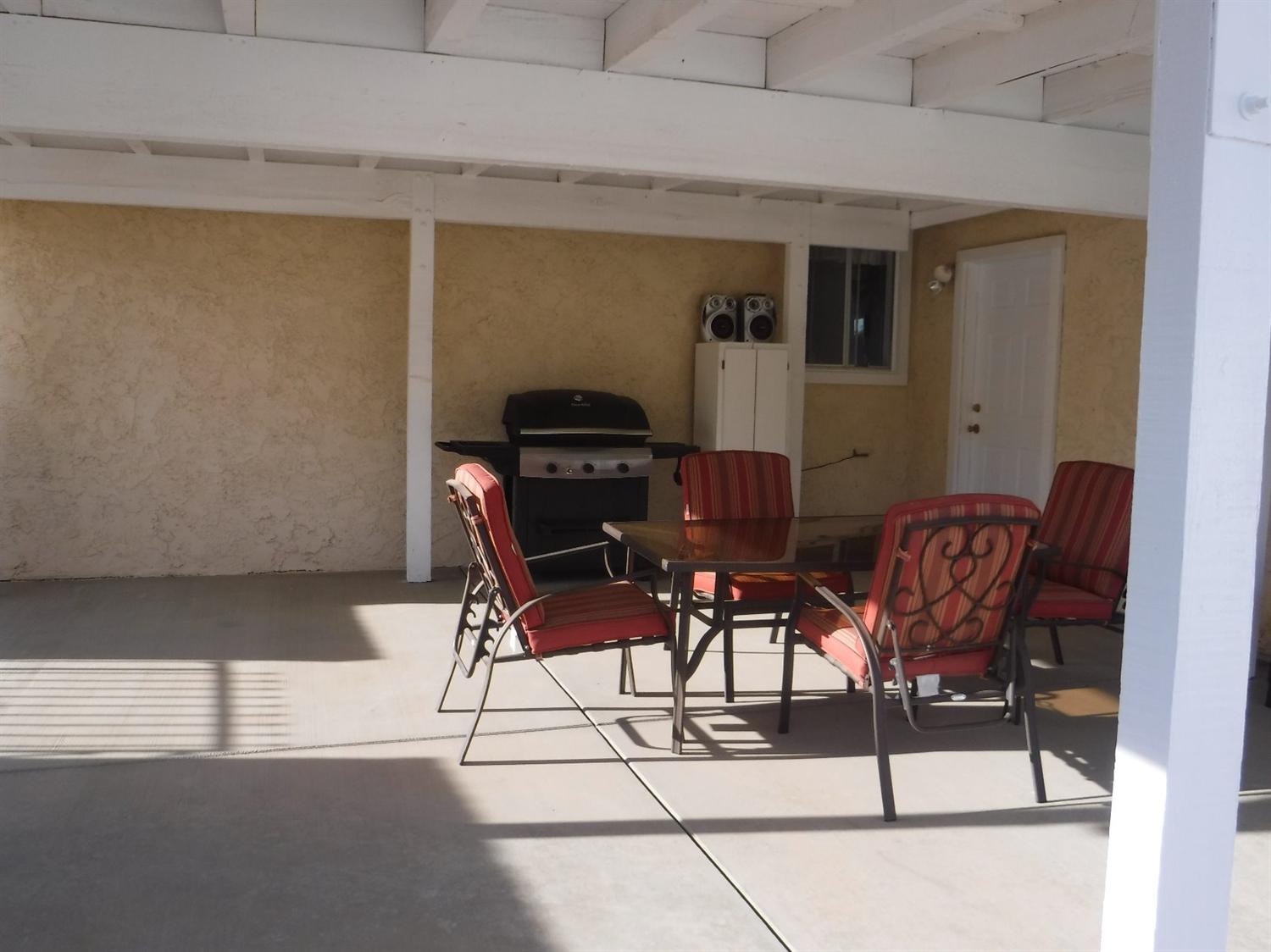 1237 Barkley Ranch Rd, Pinon Hills, CA 92372 photo 18