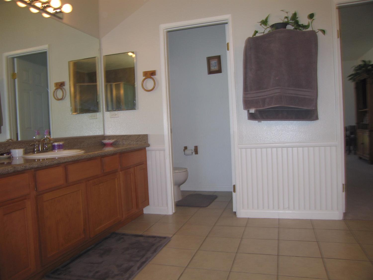 10281 Riggins Rd, Phelan, CA 92371 photo 16
