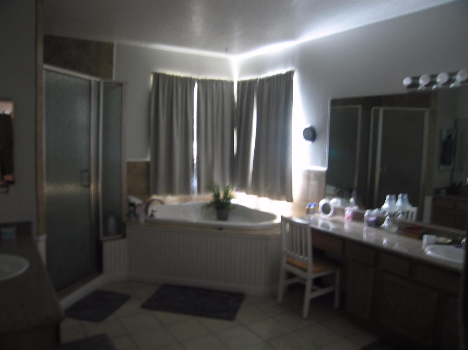 10281 Riggins Rd, Phelan, CA 92371 photo 7