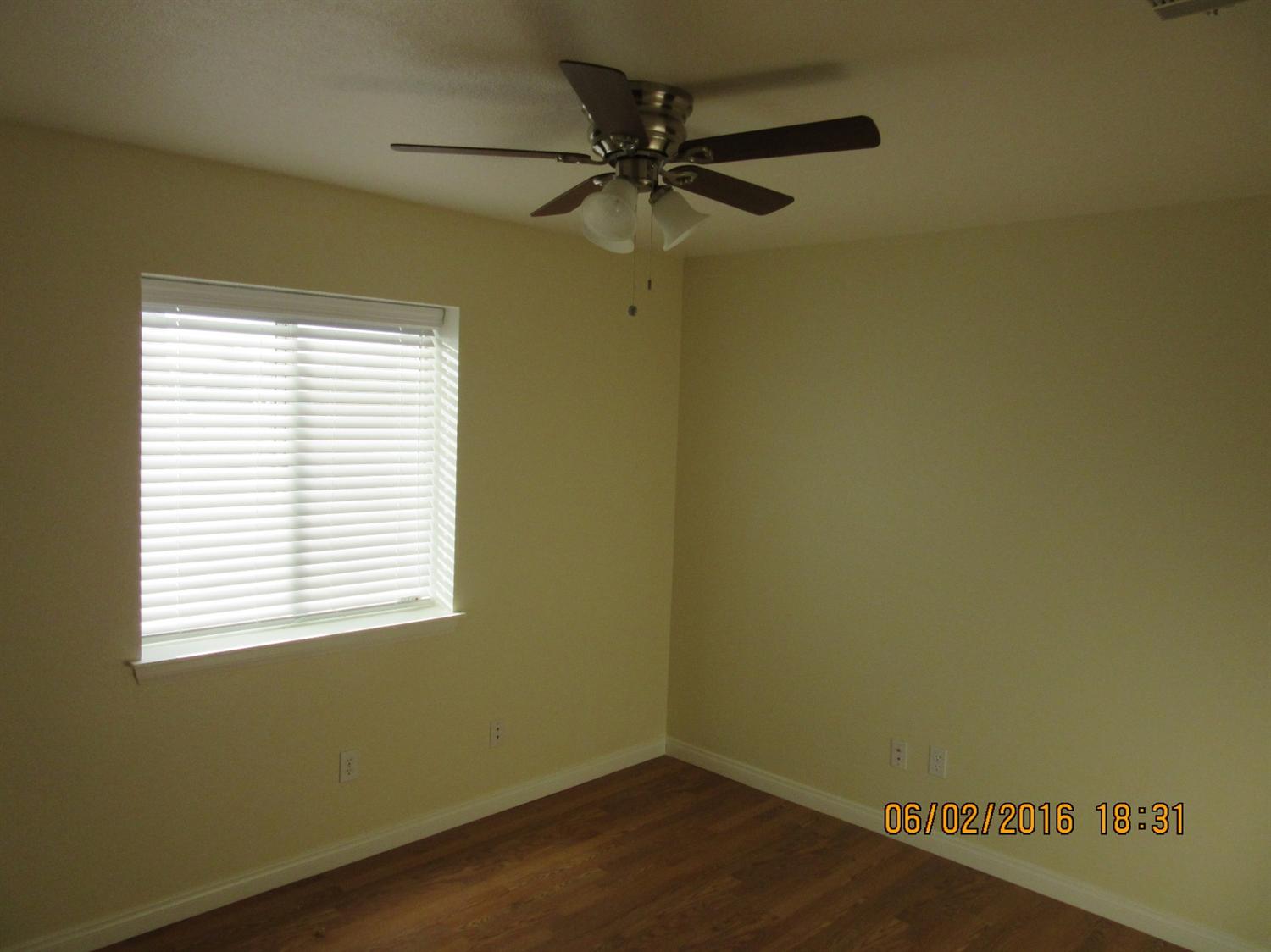 12714 Clallam Rd, Apple Valley, CA 92308 photo 9