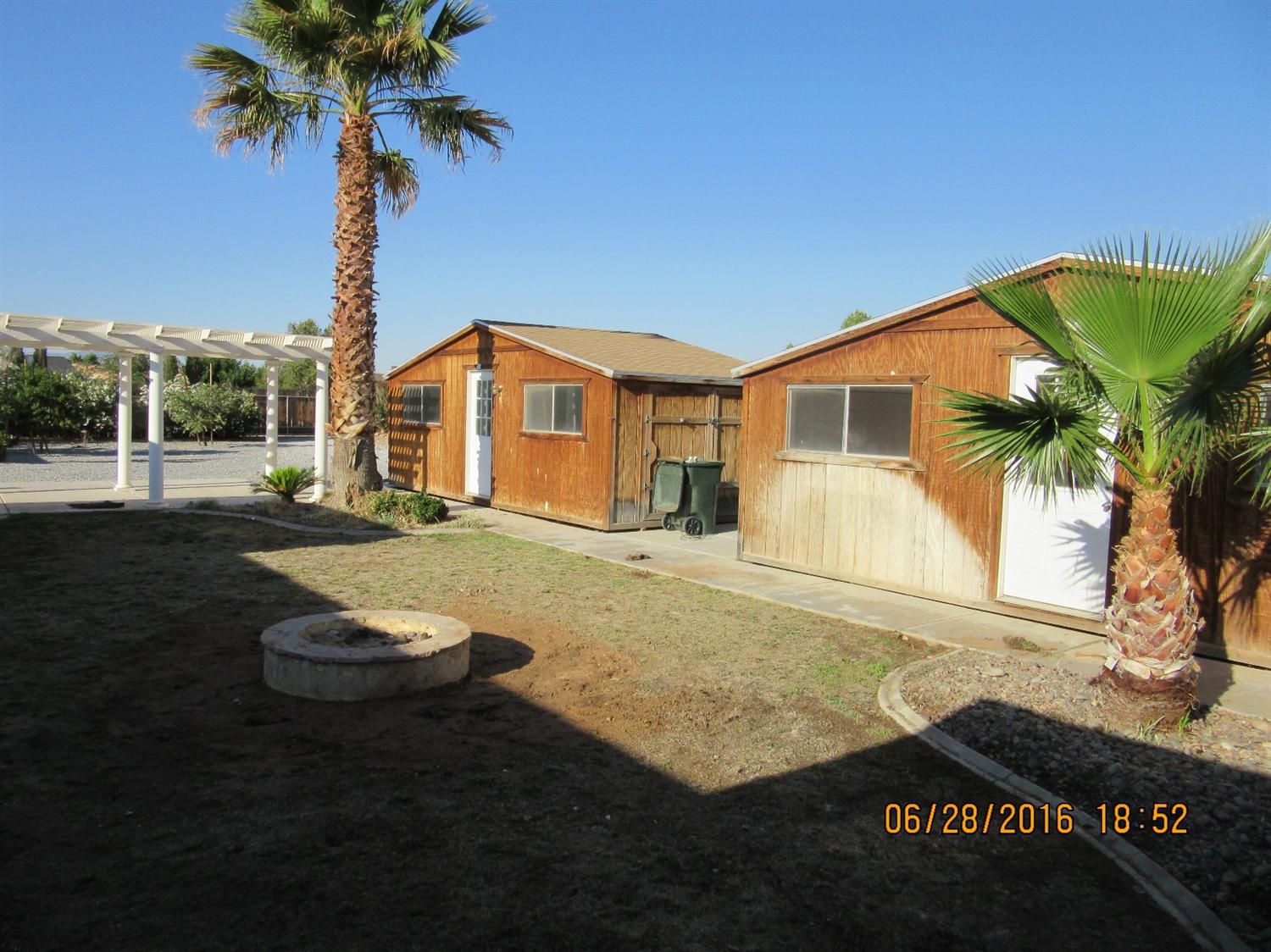 12714 Clallam Rd, Apple Valley, CA 92308 photo 6