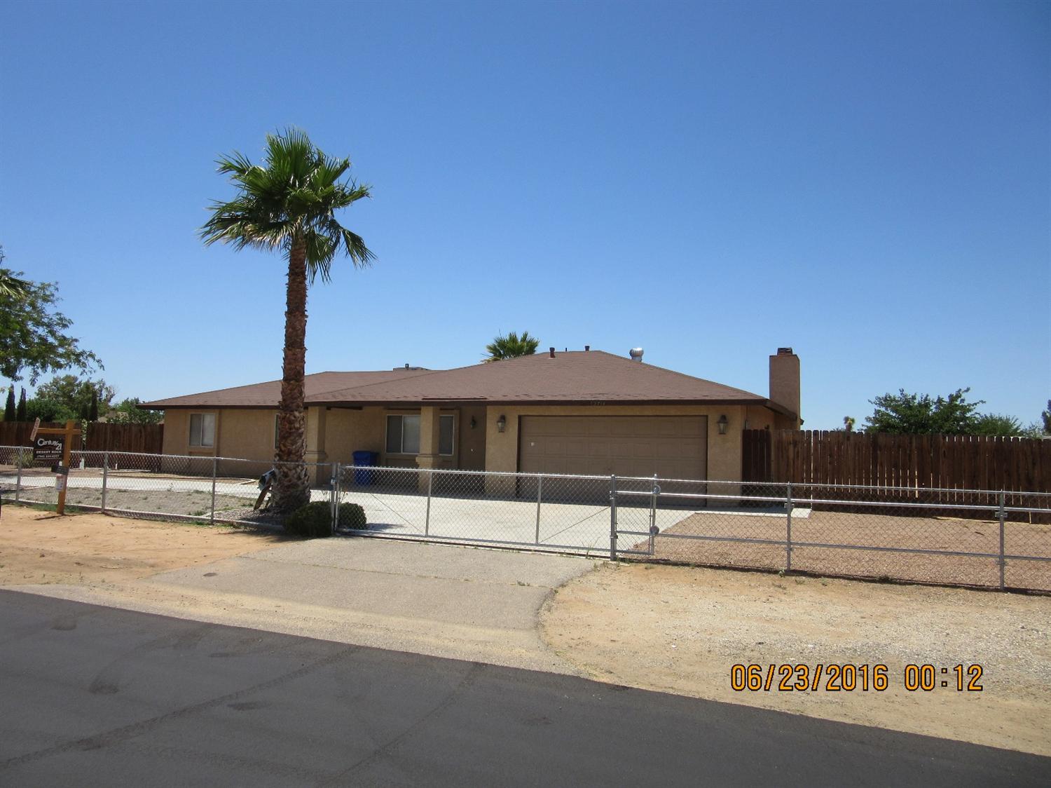 12714 Clallam Rd, Apple Valley, CA 92308 photo 3