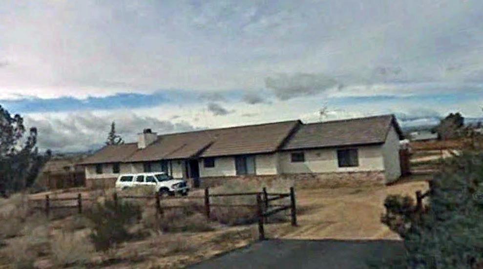 9262 Sagebrush St, Apple Valley, CA 92308 photo 1
