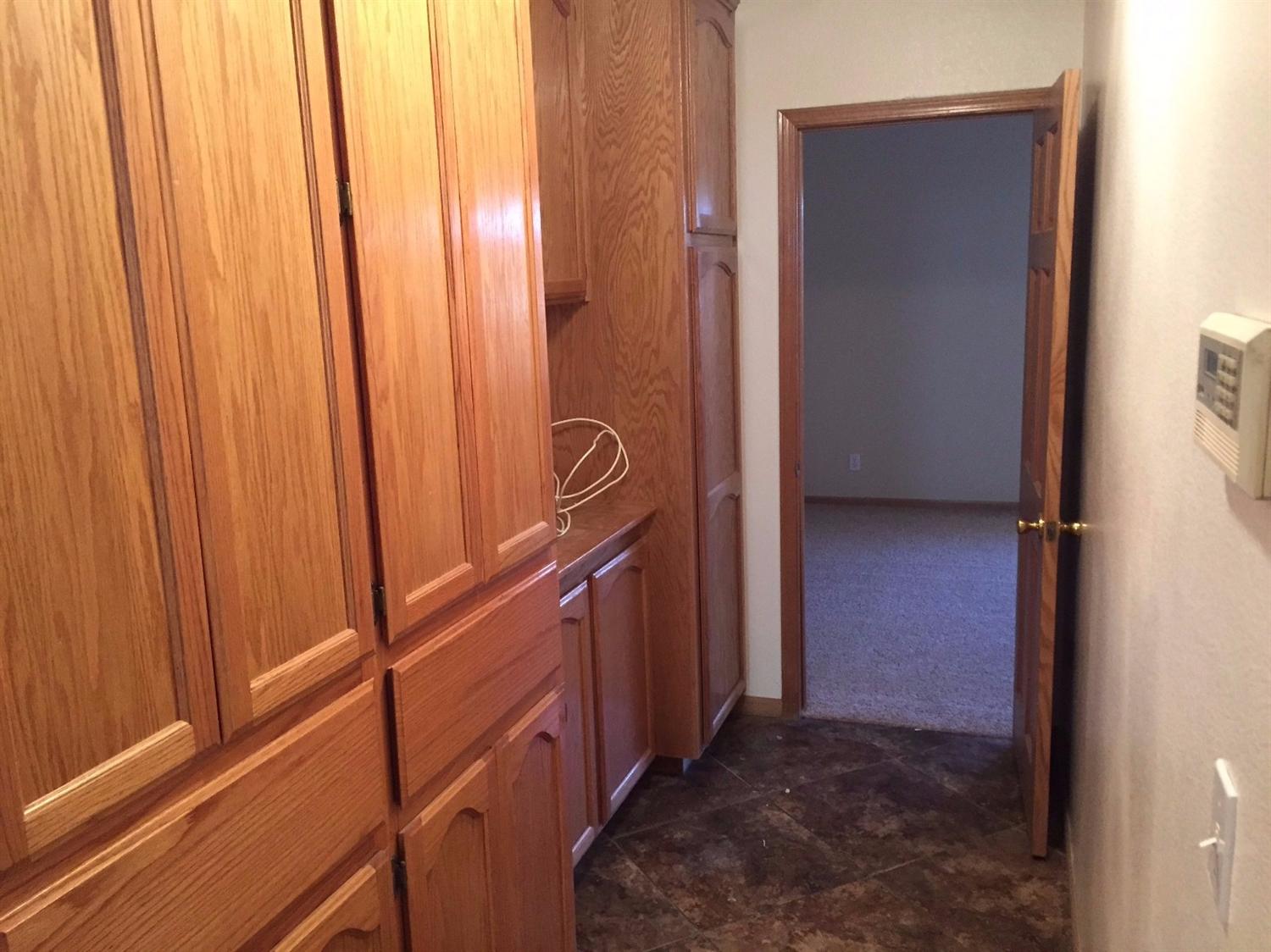 13483 Cronese Rd, Apple Valley, CA 92308 photo 24