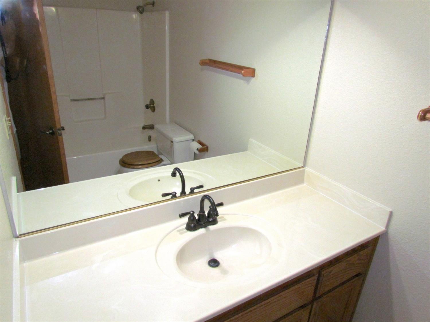 Undisclosed, Hesperia, CA 92345 photo 15