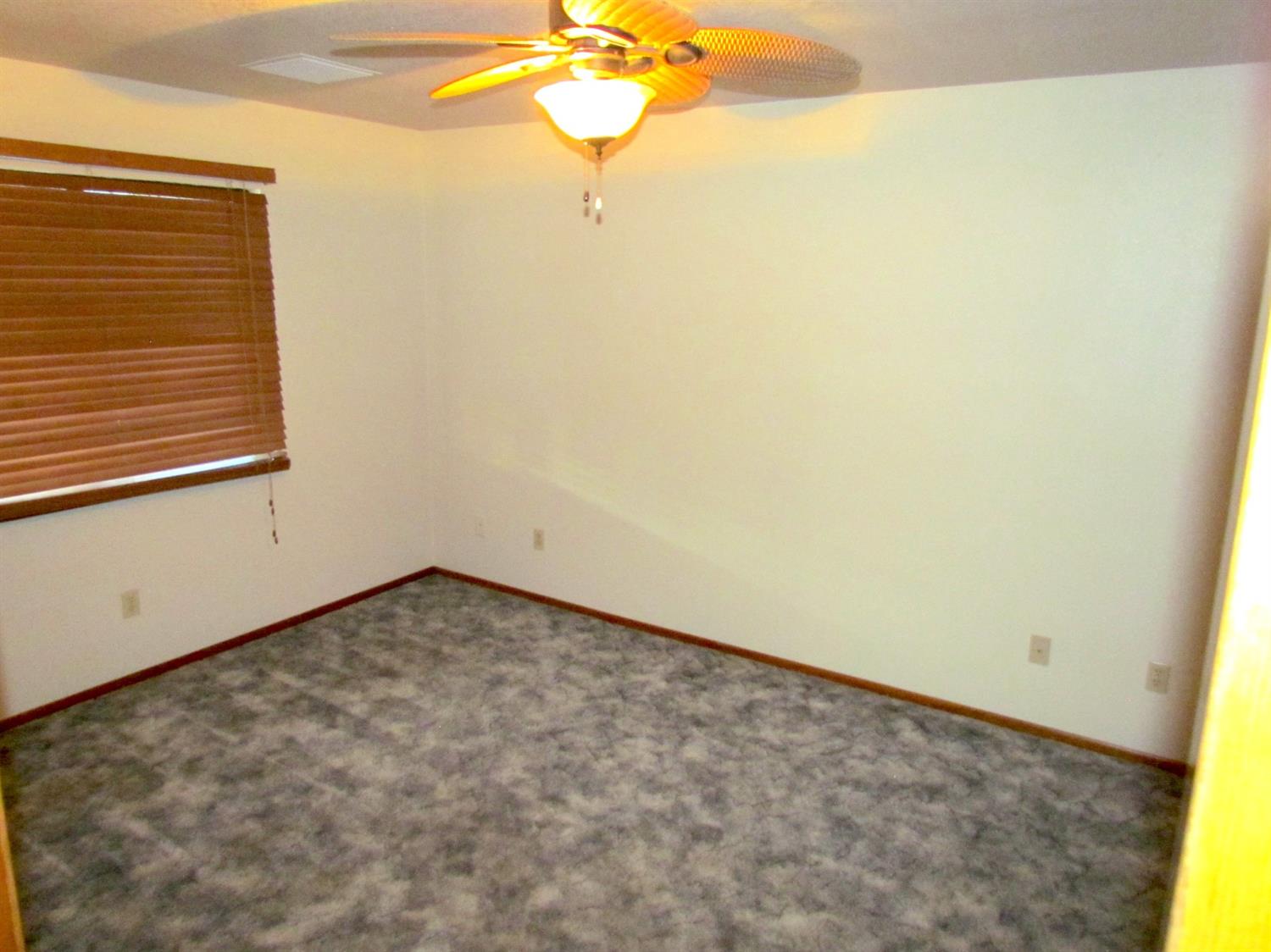 Undisclosed, Hesperia, CA 92345 photo 16