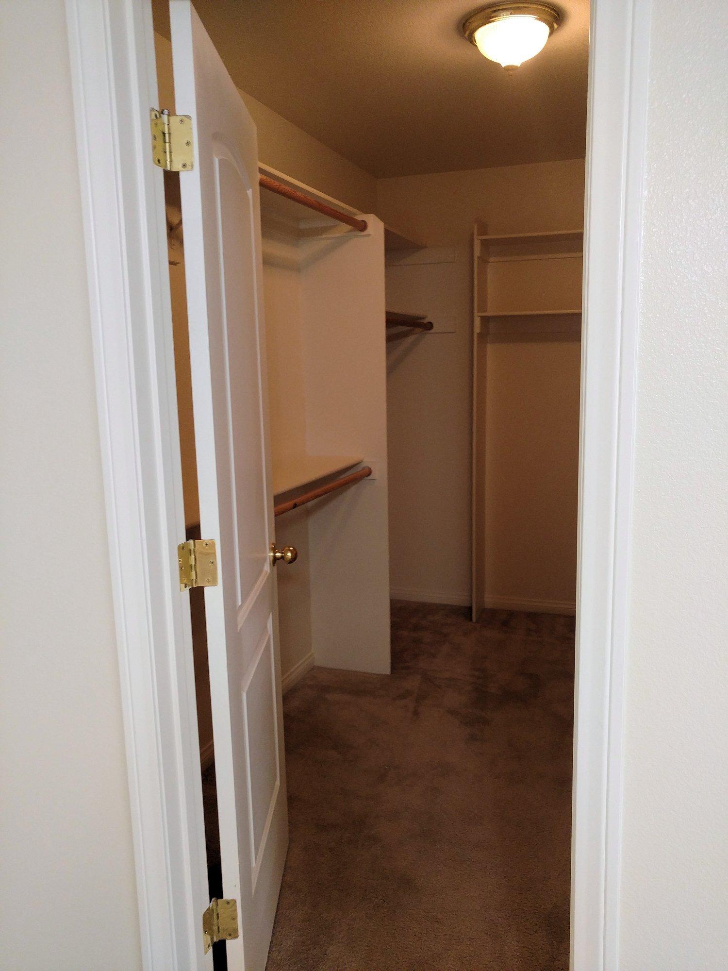 18436 Eucalyptus St, Hesperia, CA 92345 photo 13