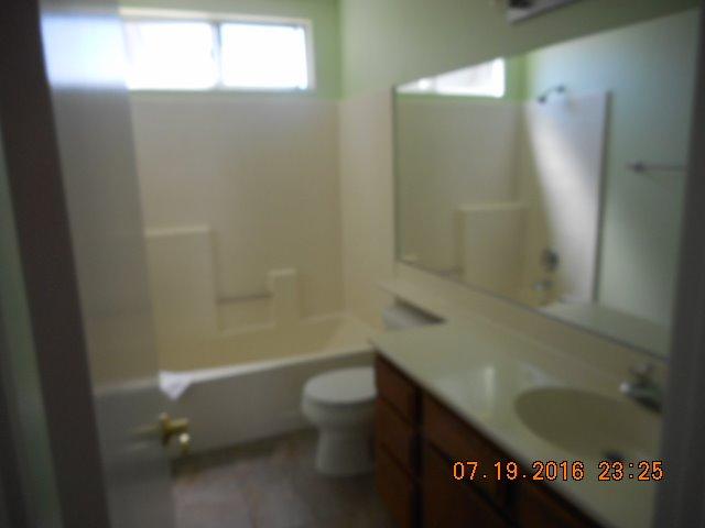 Undisclosed, Hesperia, CA 92345 photo 21