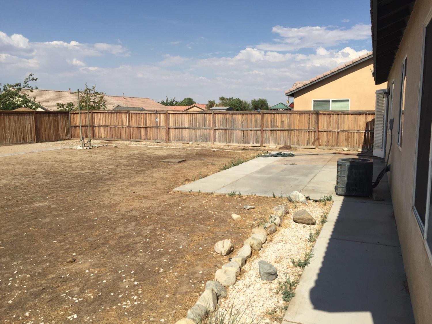 11818 Stockton St, Adelanto, CA 92301 photo 11