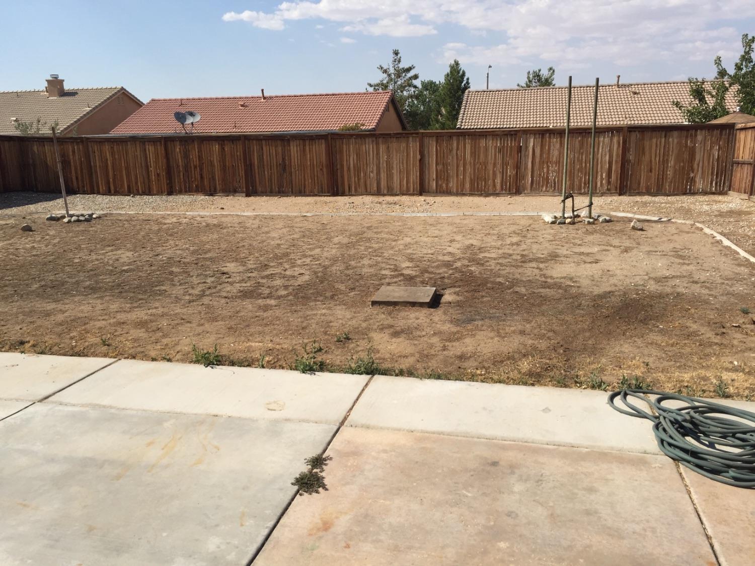 11818 Stockton St, Adelanto, CA 92301 photo 9
