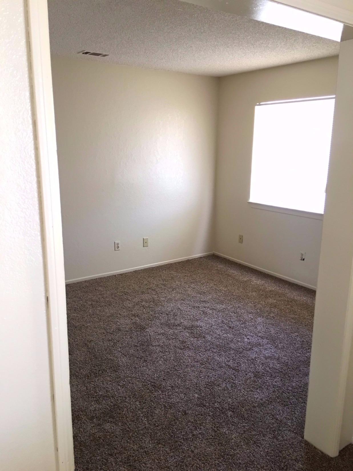 10706 Lancelet Ave, Apple Valley, CA 92308 photo 10