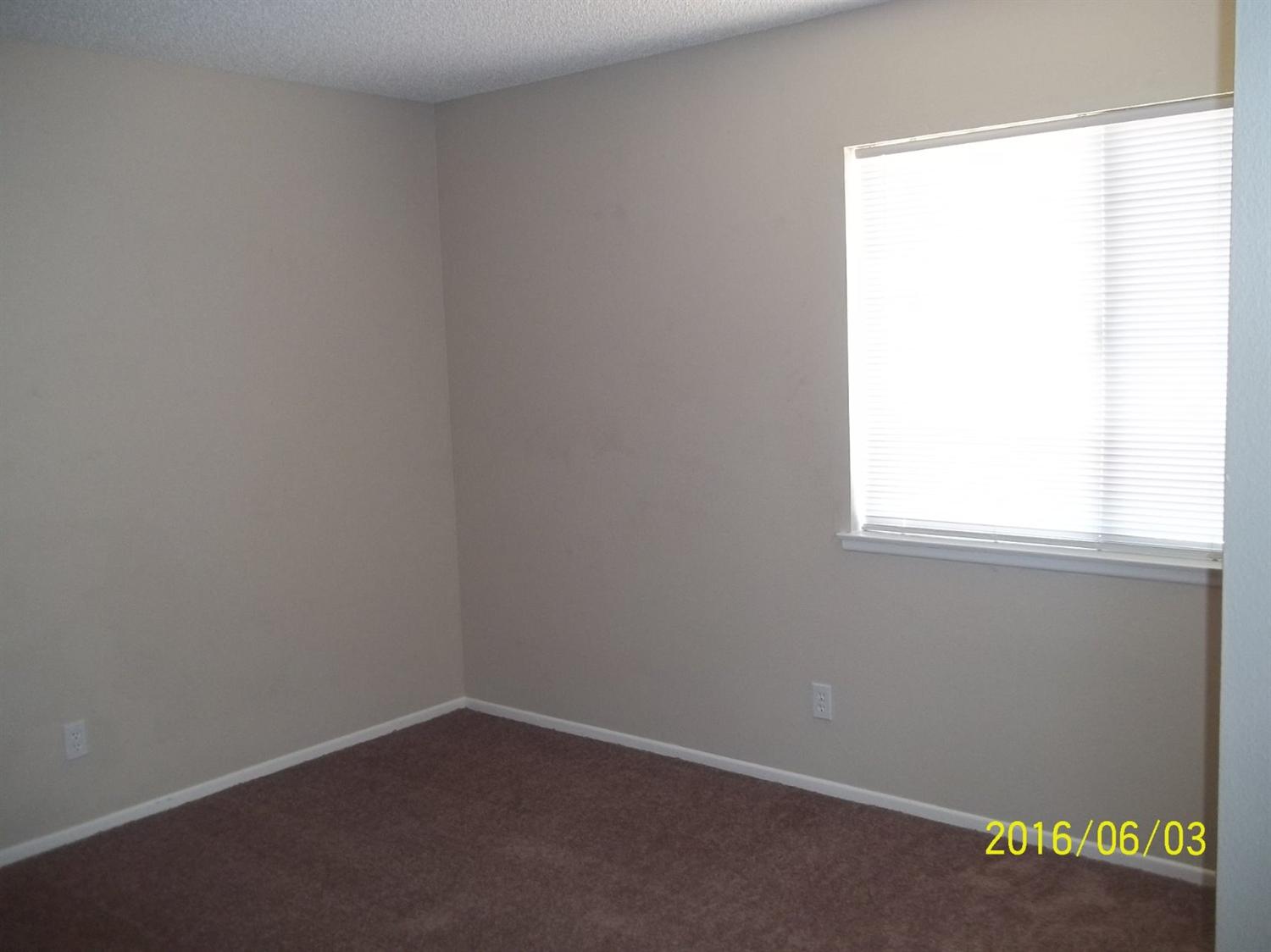 9835 Travis Ct, Hesperia, CA 92345 photo 23