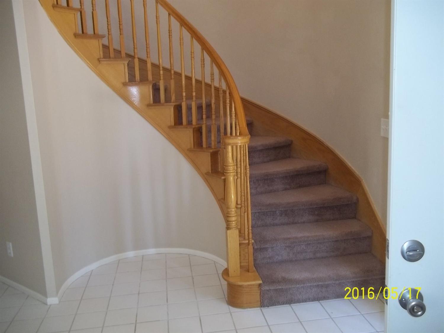 9835 Travis Ct, Hesperia, CA 92345 photo 4