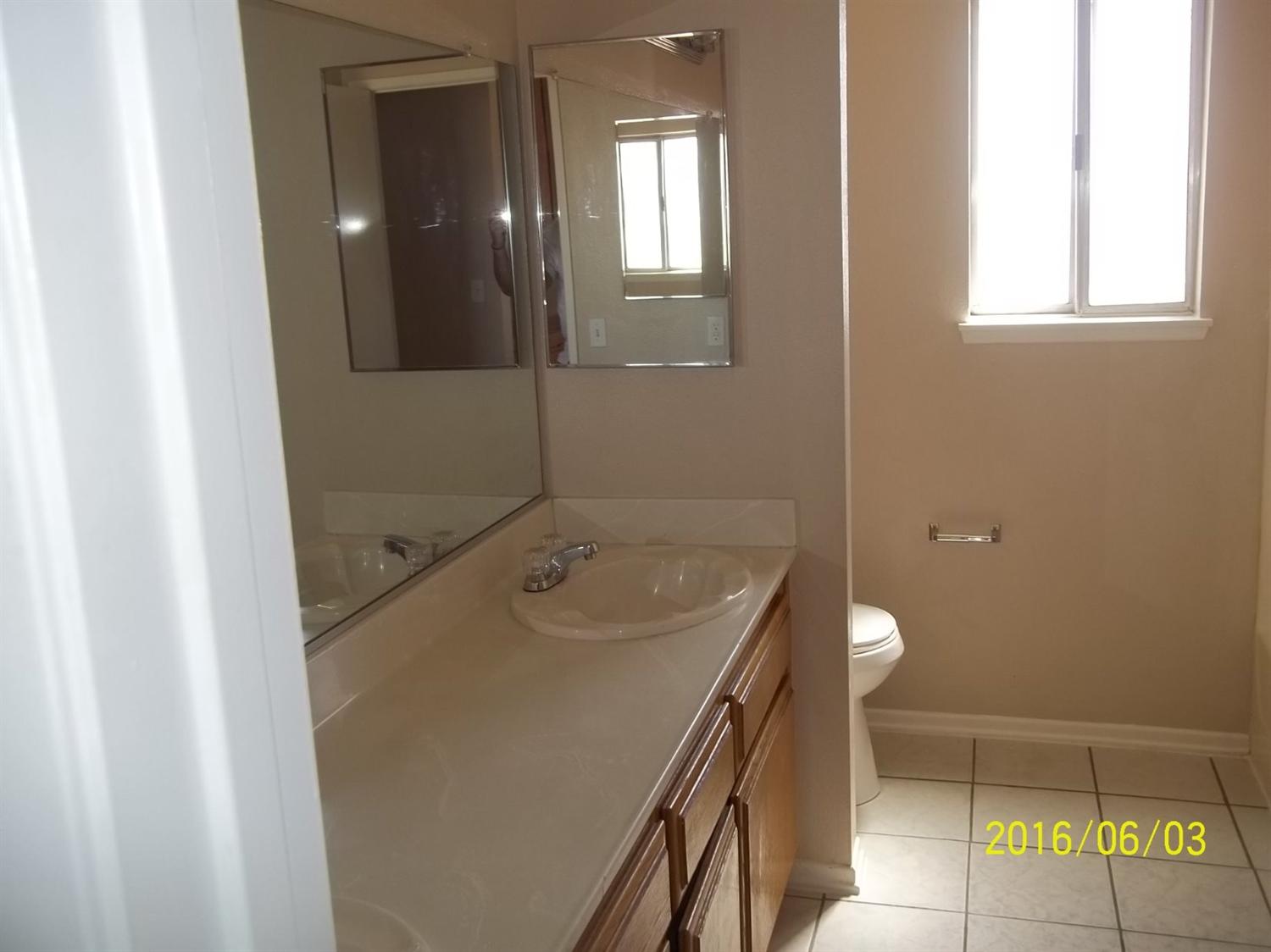9835 Travis Ct, Hesperia, CA 92345 photo 25