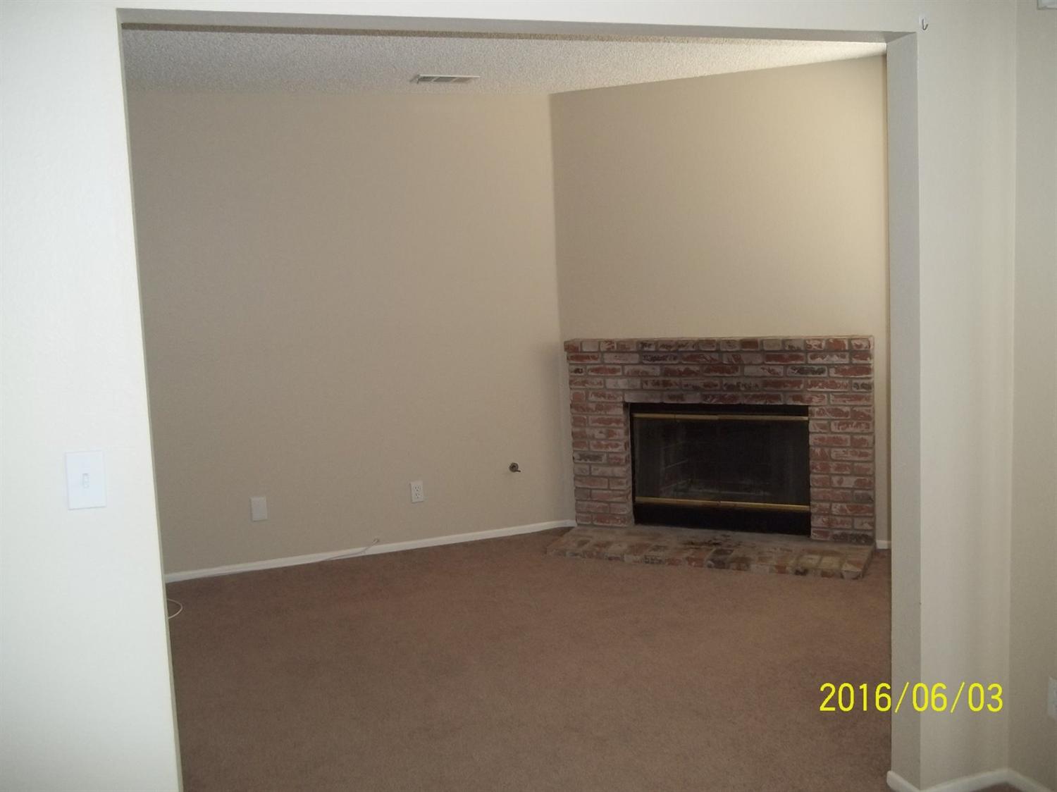 9835 Travis Ct, Hesperia, CA 92345 photo 19