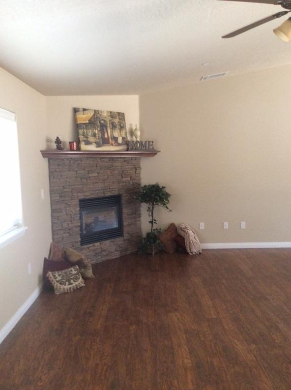 Undisclosed, Apple Valley, CA 92308 photo 3