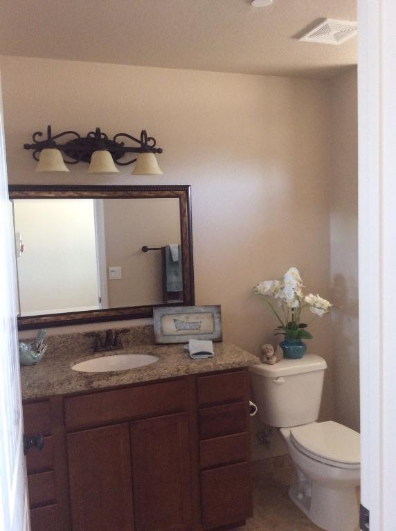 Undisclosed, Apple Valley, CA 92308 photo 16