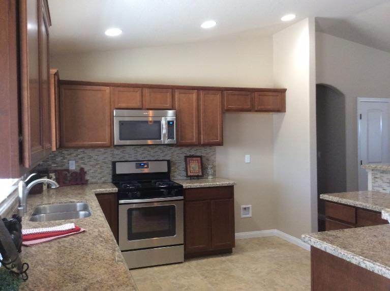 Undisclosed, Apple Valley, CA 92308 photo 10