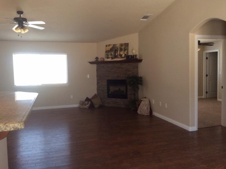Undisclosed, Apple Valley, CA 92308 photo 12