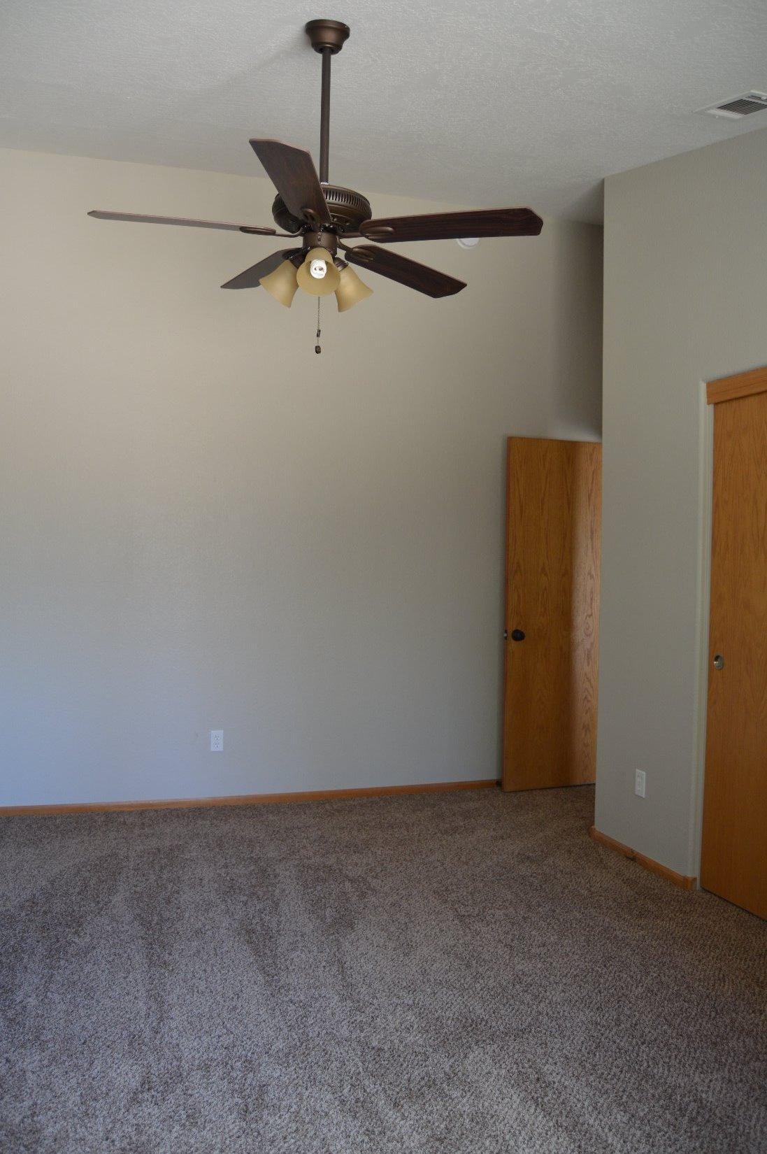 7475 I Ave, Hesperia, CA 92345 photo 11