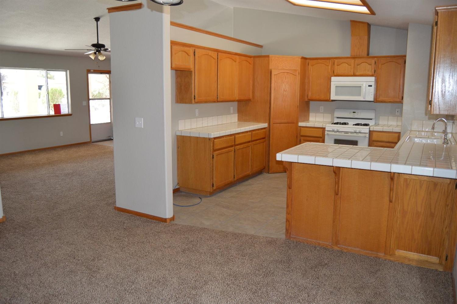7475 I Ave, Hesperia, CA 92345 photo 6