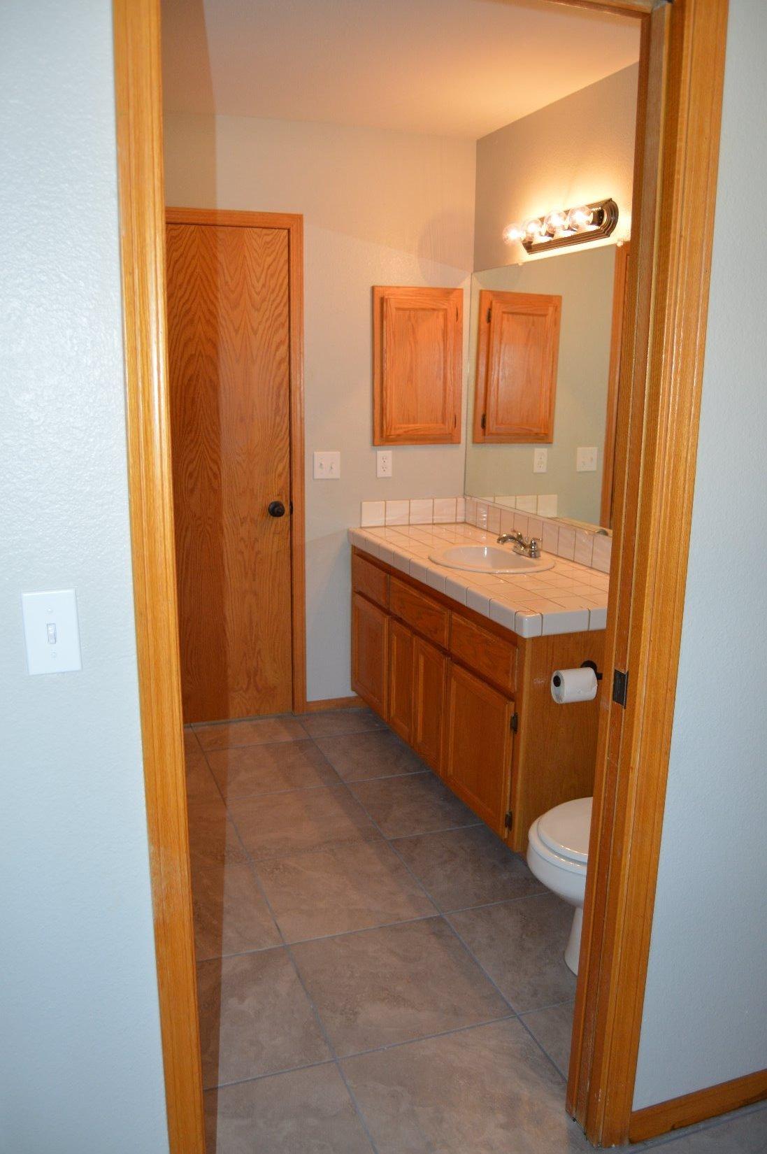 7475 I Ave, Hesperia, CA 92345 photo 17