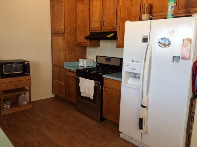 Undisclosed, Apple Valley, CA 92307 photo 3