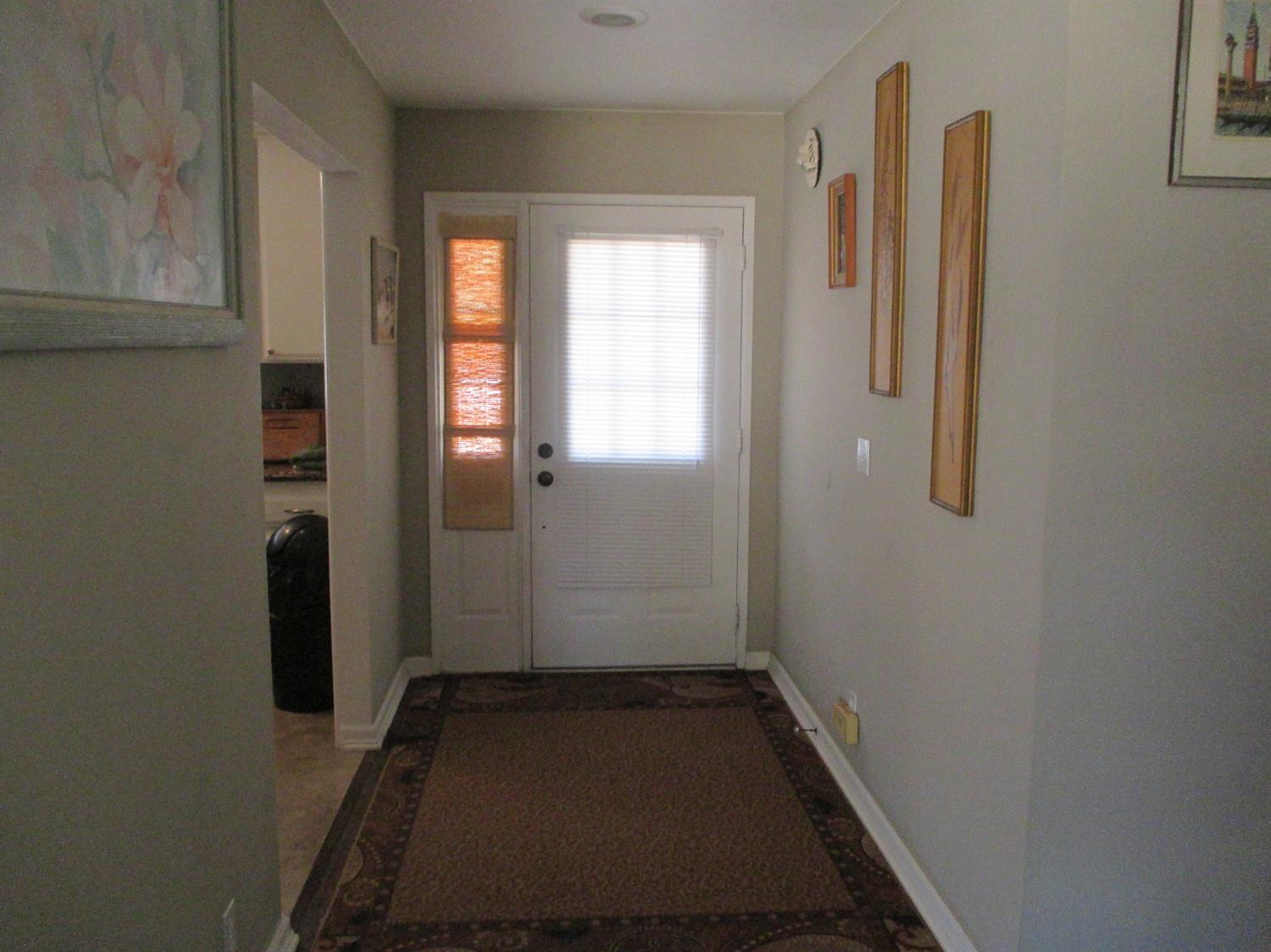 17840 Bascom St, Hesperia, CA 92345 photo 6