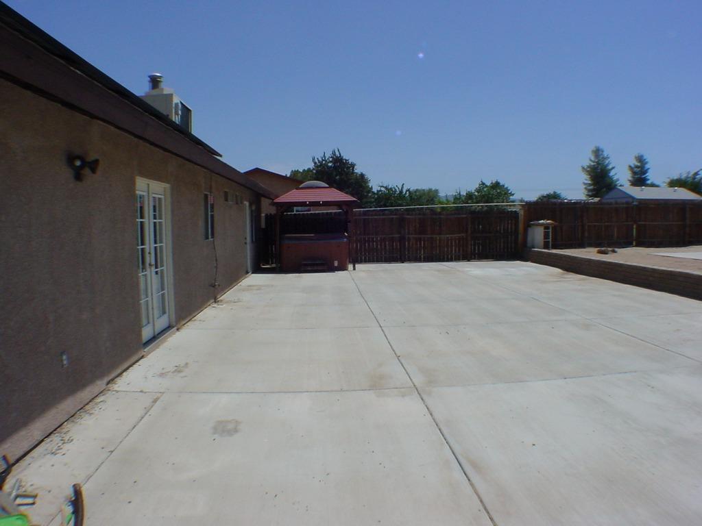 8010 Paisley Ave, Hesperia, CA 92345 photo 22
