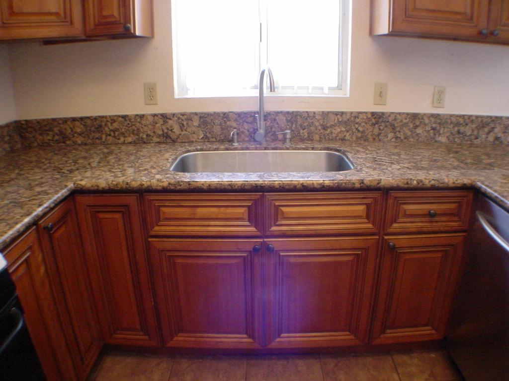 8010 Paisley Ave, Hesperia, CA 92345 photo 8