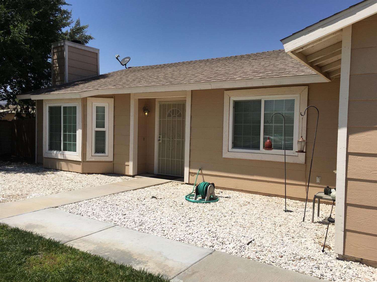 20884 Del Oro, Apple Valley, CA 92308 photo 3