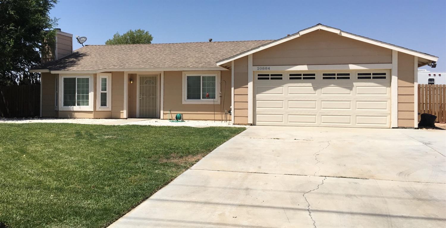 20884 Del Oro, Apple Valley, CA 92308 photo 2