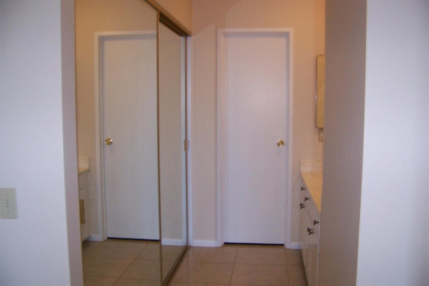 2036 Princeton Dr, Barstow, CA 92311 photo 22