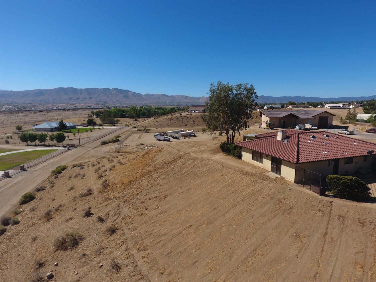 18898 Valencia Ct, Hesperia, CA 92345 photo 10