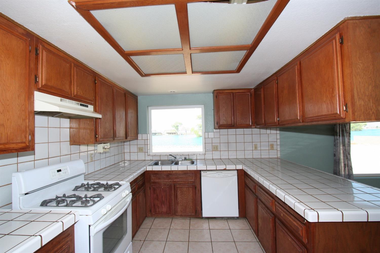 39595 Mountain View Rd, Yermo, CA 92398 photo 14