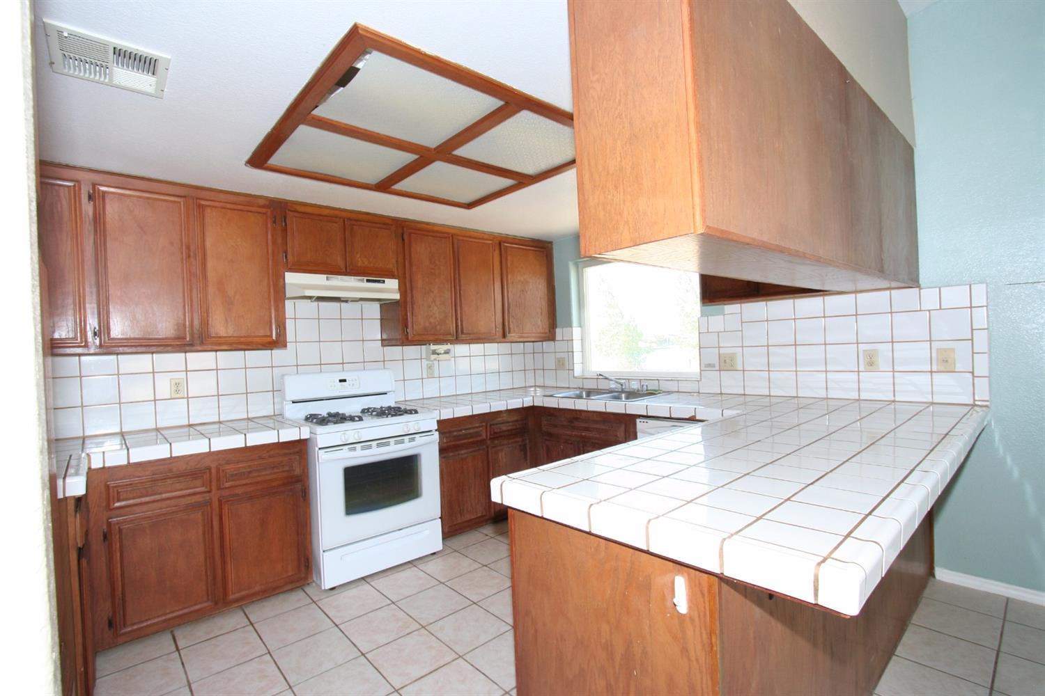 39595 Mountain View Rd, Yermo, CA 92398 photo 13