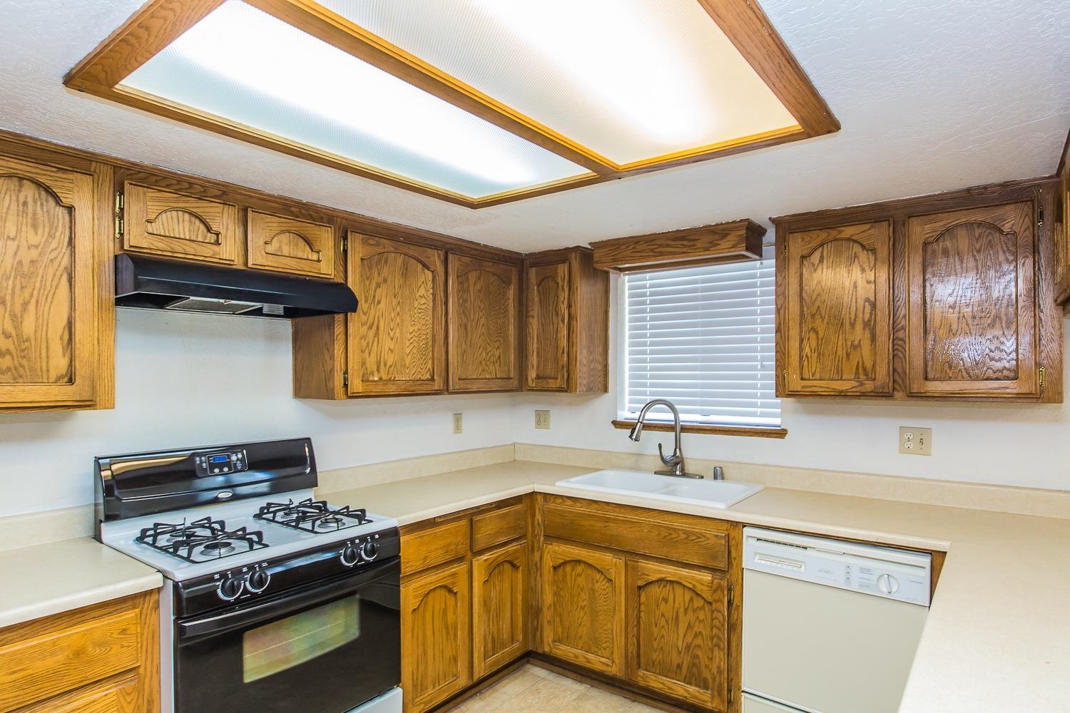 26840 Cumberland Ln, Helendale, CA 92342 photo 8