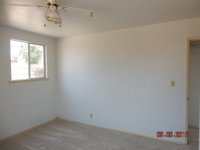 711 S Muriel Dr, Barstow, CA 92311 photo 16