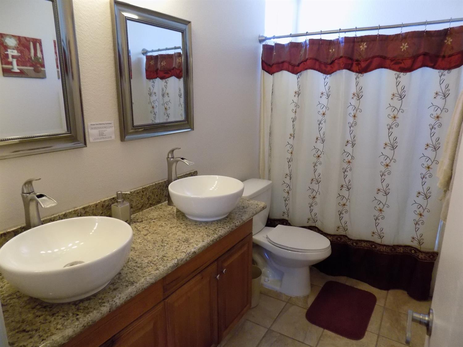 14335 Duke Ct, Adelanto, CA 92301 photo 5