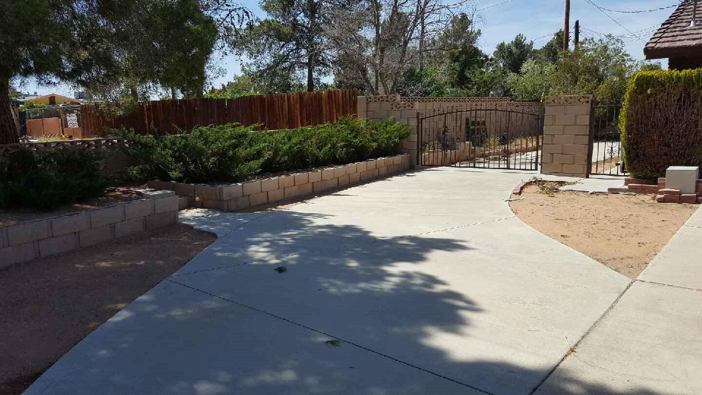 14286 Erie Rd, Apple Valley, CA 92307 photo 9