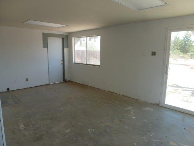35755 Frontier Ave, Yermo, CA 92398 photo 9